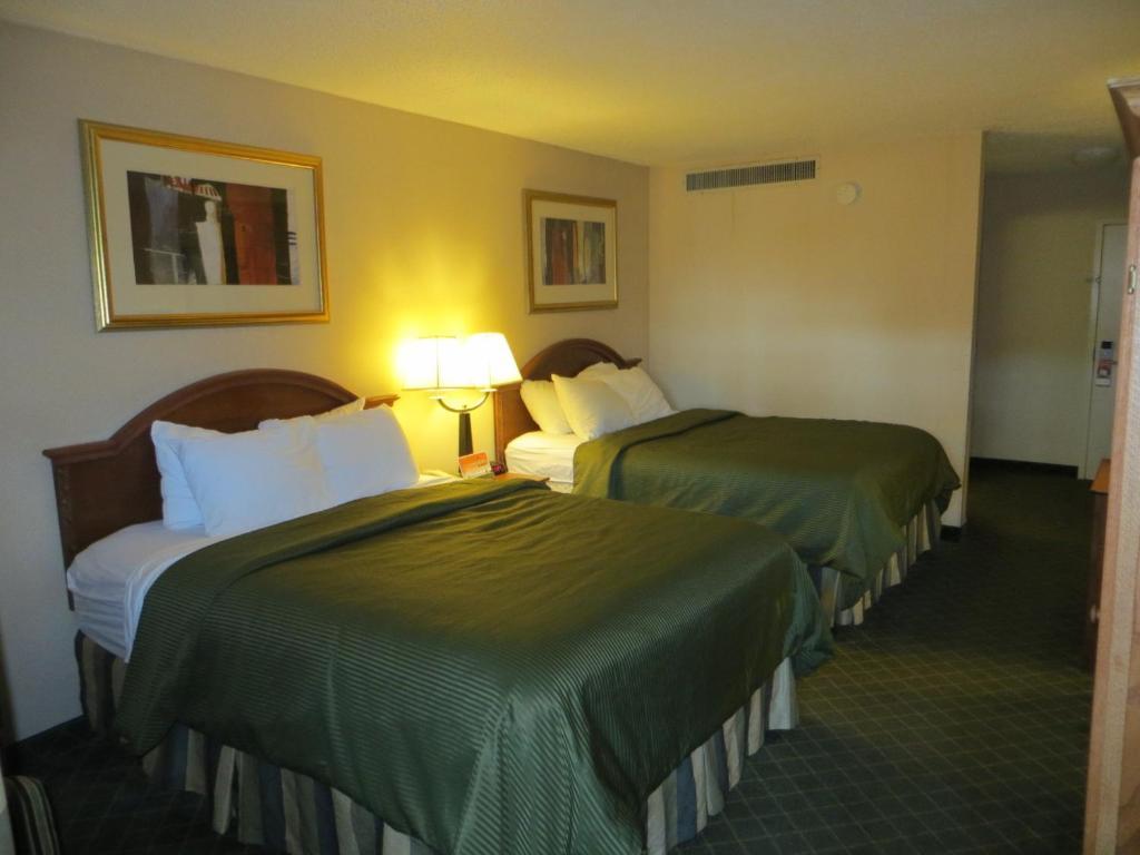 Howard Johnson Grand Forks Rom bilde